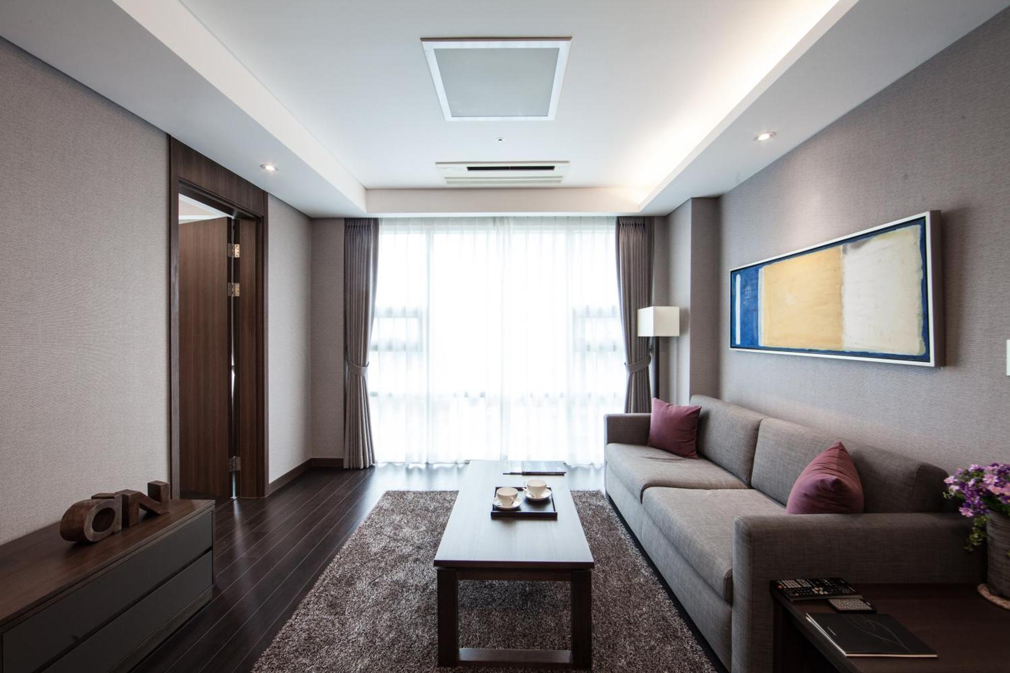 Super Deluxe One Bedroom Apartment
