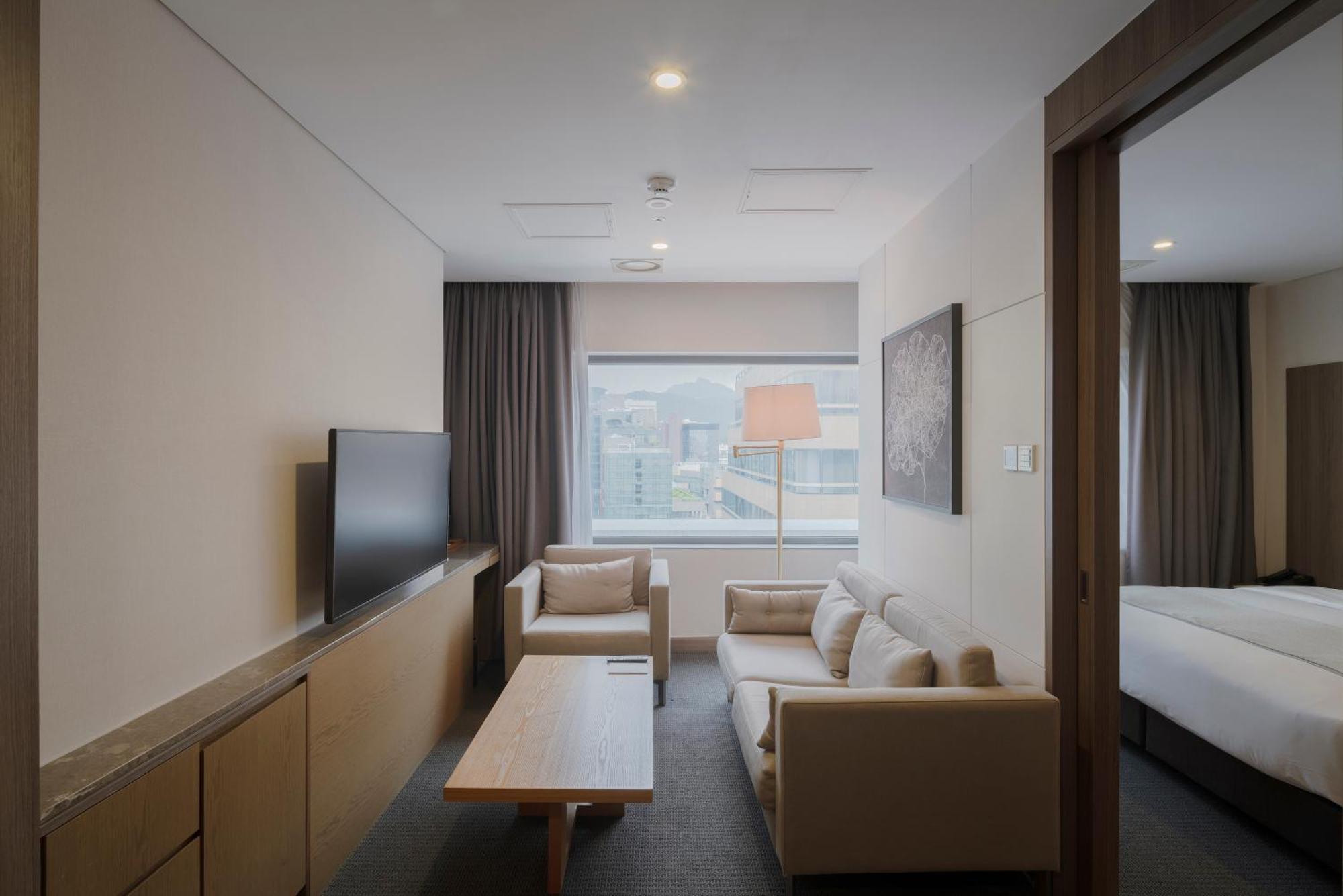 Junior Suite,1548975625:JPEG