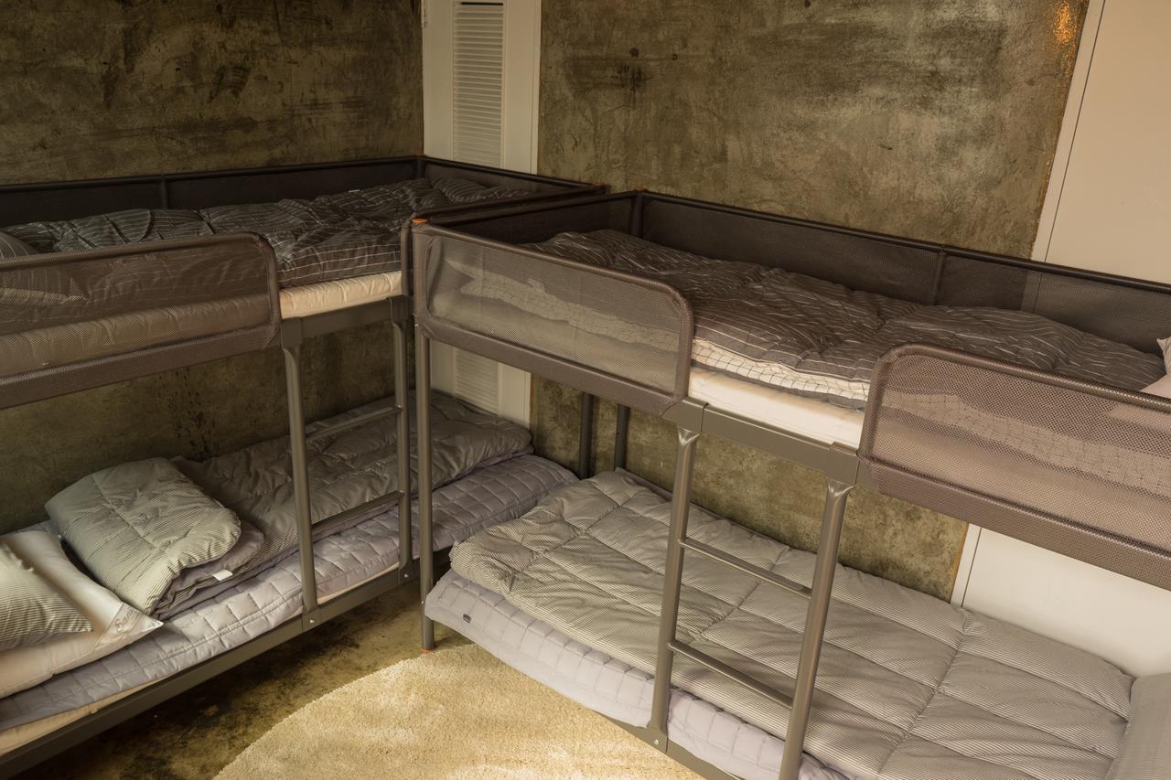 Bed 4-Bed Male Dormitory Room,832858019:JPEG