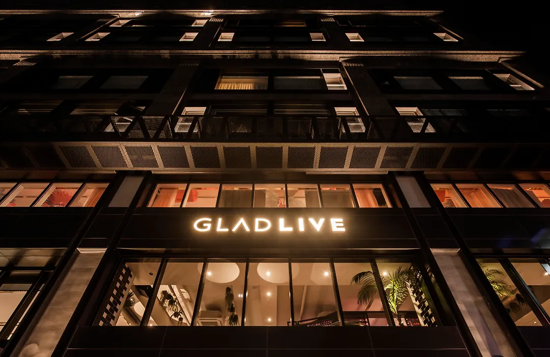 Glad Live Gangnam-1