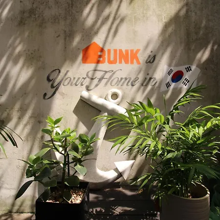 Bunk Guesthouse Hongdae-3
