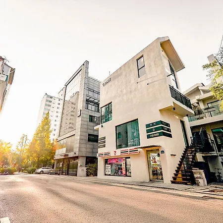 Yt Tailored Service Home Near Hongik Univ Station-2