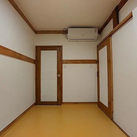 Sophia Hanok Guesthouse-2