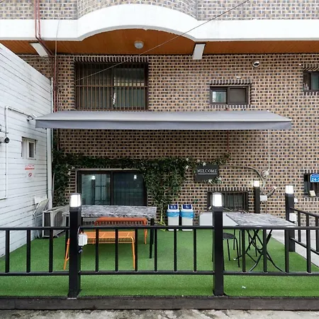Jun Guesthouse-2